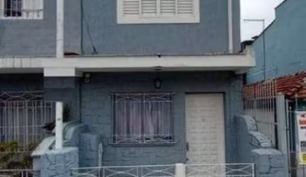 Imperdível! Casa à venda em São Paulo-SP, no Jardim Modelo, com 2 quartos, 1 banheiro, 1 vaga de garagem e 90,00m² de área.