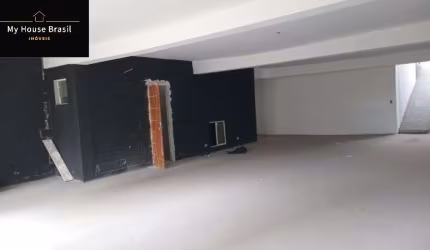 Salão Comercial para Locação em São Paulo-SP, Bairro Tucuruvi: 1 Sala, 2 Banheiros, 240m² de Área. Venha Conferir!