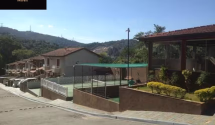 Aluguel de Casa em Condomínio no Horto Florestal, São Paulo -SP: 2 Quartos, 1 Sala, 2 Banheiros, 1 Vaga de Garagem.