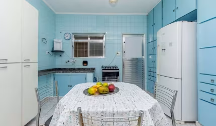 Casa com 3 quartos à venda na Rua Antônio Veloso, 5, Vila Regente Feijó, São Paulo por R$ 490.000