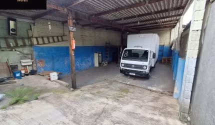 Galpão Comercial de 400m² na Vila Nivi, São Paulo-SP: 2 salas, 2 banheiros. Venda ou Locação! Agende sua visita agora!