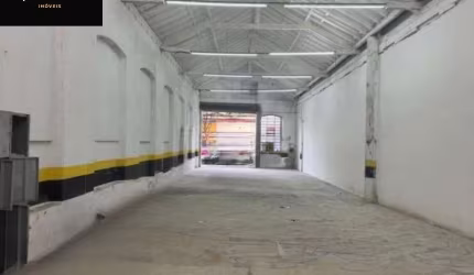 Galpão Comercial para Locação no Brás, São Paulo-SP: 1 Banheiro, 10 Vagas de Garagem, 260m² de Área!