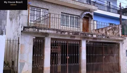 Casa Espaçosa na Vila Gustavo: 2 Quartos, 1 Suíte, 3 Salas, 2 Banheiros, 2 Vagas de Garagem - 215m² - São Paulo-SP