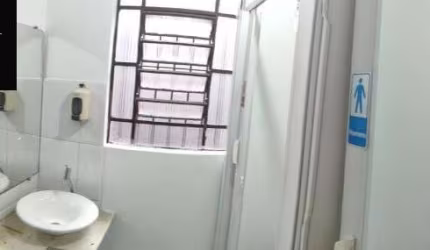 Casa Comercial para Locação em Santana - 200m², 4 Salas e 2 Banheiros - Localização Privilegiada!