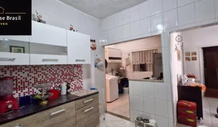 Aluguel de Casa Térrea na Casa Verde Alta, São Paulo-SP: 2 quartos, 1 sala e quintal espaçoso! Agende já sua visita!