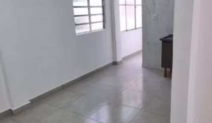 Apartamento espaçoso para locação no Jardim São Paulo! 2 quartos, 1 sala, 1 banheiro, 90 m². Agende sua visita agora!