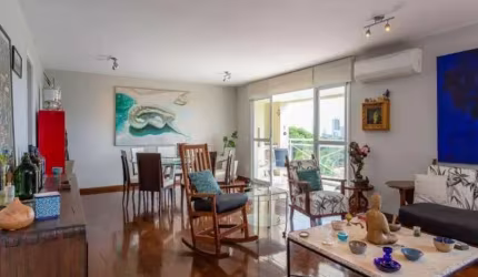 Apartamento de alto padrão com 3 suítes e 4 vagas na Vila Mariana, São Paulo - 237m² de puro luxo!
