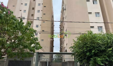 Apartamento com 2 dormitórios à venda, 61 m² por R$ 300.000,00 - Vila Itália - São José do Rio Preto/SP