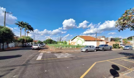 Terreno à venda, 450 m² por R$ 1.350.000 - Universitário - São José do Rio Preto/SP