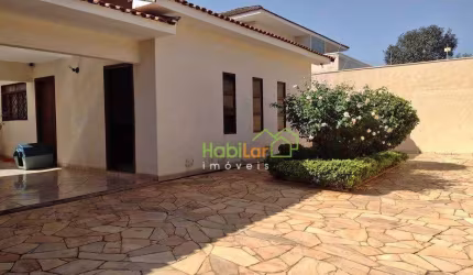 Casa com 3 dormitórios à venda, 210 m² por R$ 630.000 - Jardim Tarraf II - São José do Rio Preto/SP