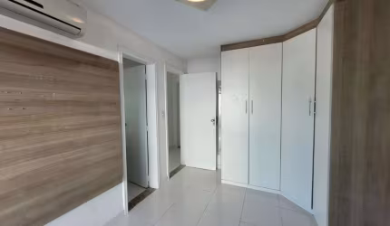 Apartamento para Venda em Rio de Janeiro, Recreio dos Bandeirantes, 2 dormitórios, 1 suíte, 2 banheiros, 2 vagas