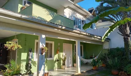 Casa em Condomínio para Venda em Rio de Janeiro, Vargem Pequena, 4 dormitórios, 1 suíte, 3 banheiros, 4 vagas