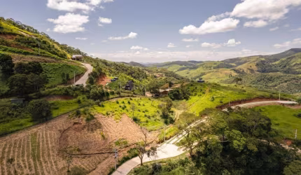 Terreno para Venda em Petrópolis, Secretario