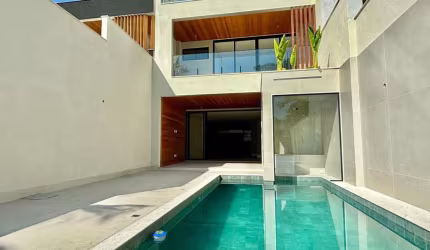 Casa em Condomínio para Venda em Rio de Janeiro, Barra da Tijuca, 4 dormitórios, 4 suítes, 6 banheiros, 3 vagas