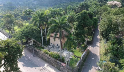 Sítio para Venda em Rio de Janeiro, Vargem Pequena, 3 dormitórios, 1 suíte, 5 banheiros, 10 vagas