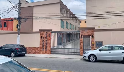 Condomínio Fechado para Venda no bairro Vila Talarico, 2 dorms, 2 suítes, 2 vagas, 100 m2