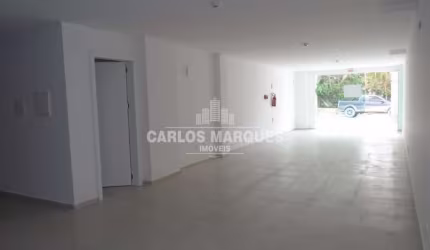 Sala comercial tÉrrea 02 com 126m²  em meia praia!, Meia Praia, Itapema - SC