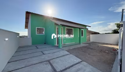 (VENDA) LINDA CASA COM VISTA PARA LAGOA E MONTANHAS EM JACAROÁ COM ÁREA GOURMET!