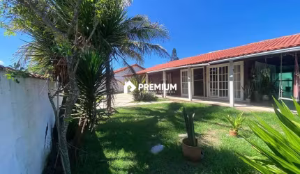 (VENDA) FRENTE PARA A PRAIA, PISCINA, 4 QUARTOS, 4 BANHEIROS