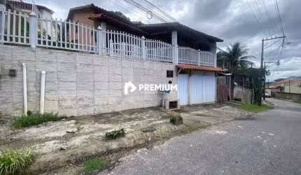 (VENDA) 2 QUARTOS, 1 SUÍTE, PISCINA, GARAGEM, PROX AO CENTRO