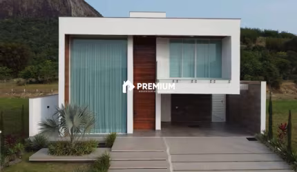 (VENDA)CASA DE LUXO, 4 QUARTOS, 3 SUÍTES, PISCINA, PAINEL SOLAR