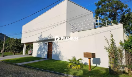 (VENDA) 4 QUARTOS, 2 SUÍTES, CLOSET, SALA AMPLA, IMÓVEL COM 405M²
