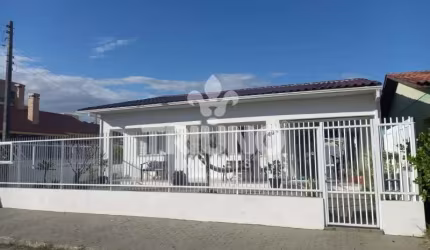 CASA A VENDA