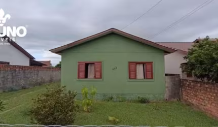 CASA A VENDA -  COLONINHA