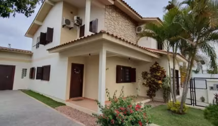 CASA A VENDA