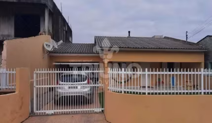 Casa com 3 quartos à venda no Coloninha, Araranguá , 150 m2 por R$ 279.000