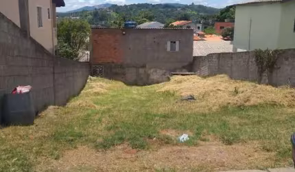 Terreno á venda em Terra Preta