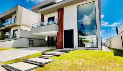 Casa Moderna à venda em condomínio de Atibaia