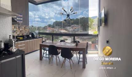 Sobrado à venda no Jardim Maristela
