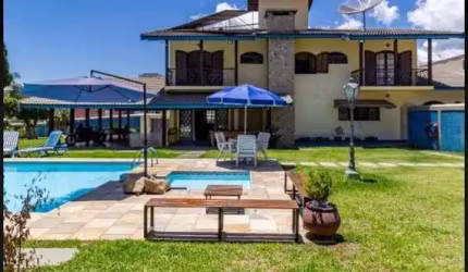 Casa de Alto Padrão á venda em Atibaia - SP