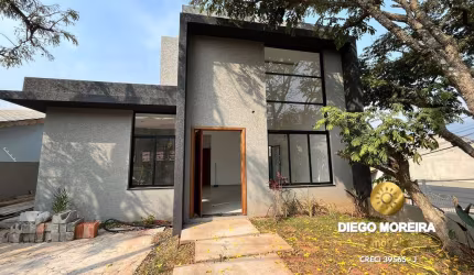 Casa com 3 dormitórios à venda em Atibaia