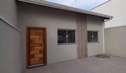 Casa térrea à venda em Atibaia com 3 dormitórios