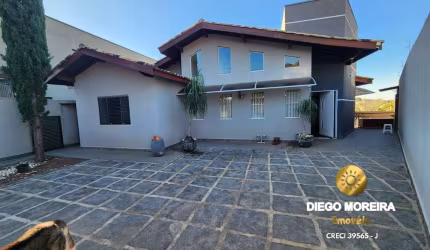 Casa à venda em  Atibaia - Oportunidade Imperdível
