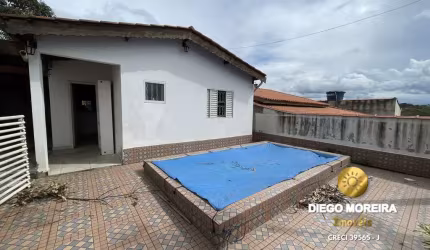 Casa à Venda em Terra Preta