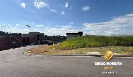 Terreno de Esquina à Venda no Portal Lamis – Atibaia!