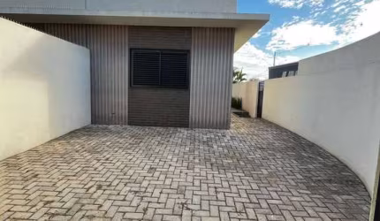 Casa de Esquina à Venda em Atibaia!