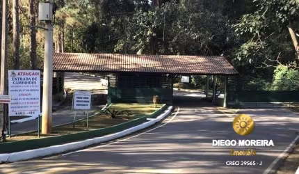 Terreno á venda em Condomínio 5 lagos - 1.392 m²