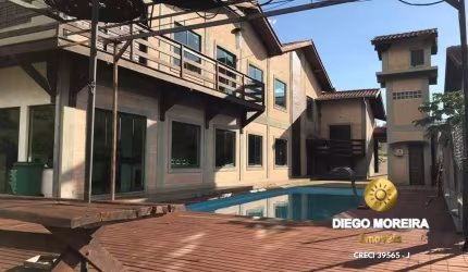 Casa á venda em condomínio  em Piracaia - 4 dormitórios