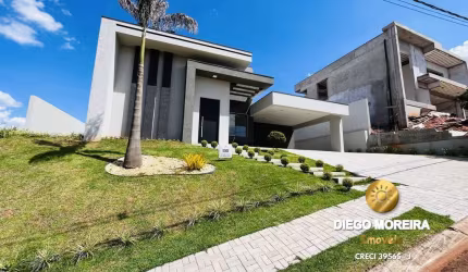 Casa á venda em Atibaia em condomínio Shambala 3