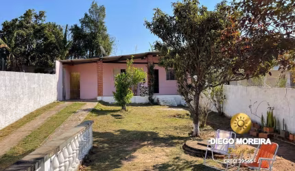 Casa á venda em Terra Preta com 2 dormitórios