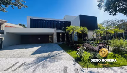 Casa de alto padrão à venda em Riviera de São Lourenço