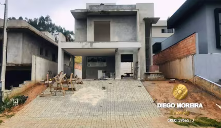 Casa á venda em Atibaia dentro de condomínio - Projeto Rio de Janeiro