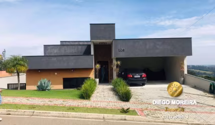 Casa á venda em condomínio em Mairiporã