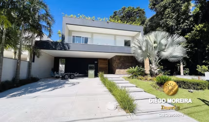 Casa de alto padrão à venda em Riviera de São Lourenço