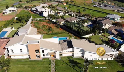 Mansão à venda em condomínio de Alto Padrão em Atibaia