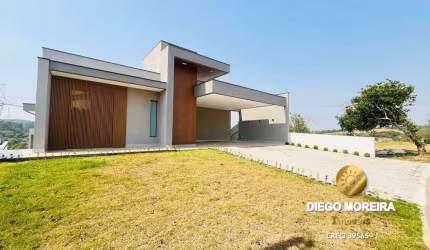 Casa à venda em Jarinu com 980 M² de terreno